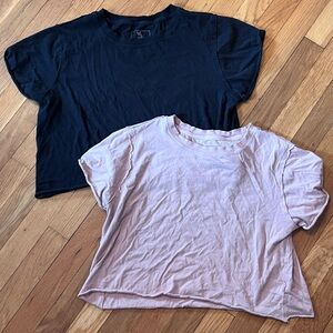 WeTheFree The Perfect Tee Bundle Free People M Black Pink Cropped 100% Cotton